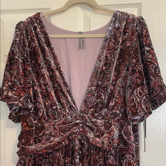 Anthropologie Burgundy Velvet Midi Dress - Picture 6 of 10